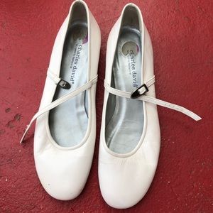 COPY - Charles David 8.5 Vintage Classic Rare Flats
